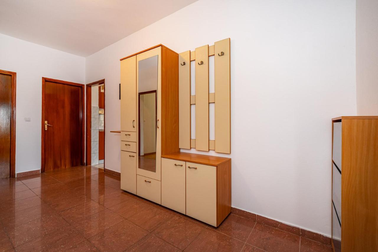 Apartment Marija Novigrad  Exteriör bild